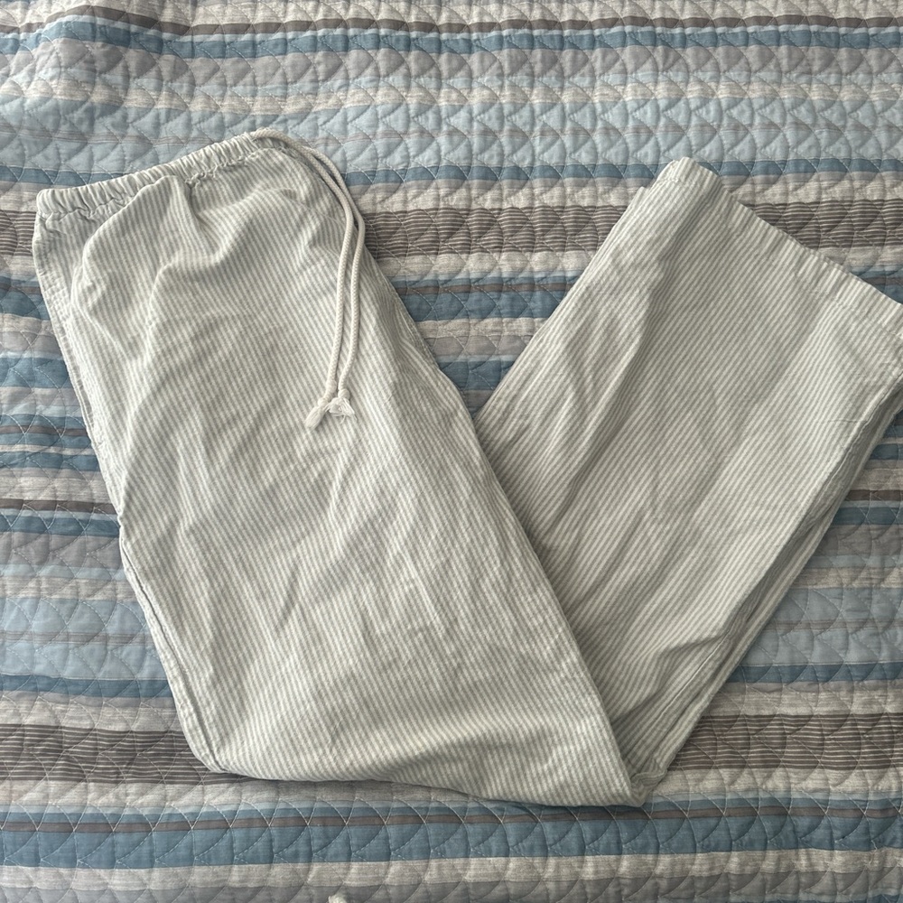 Brandy Melville Gray Striped Wide Leg Pants